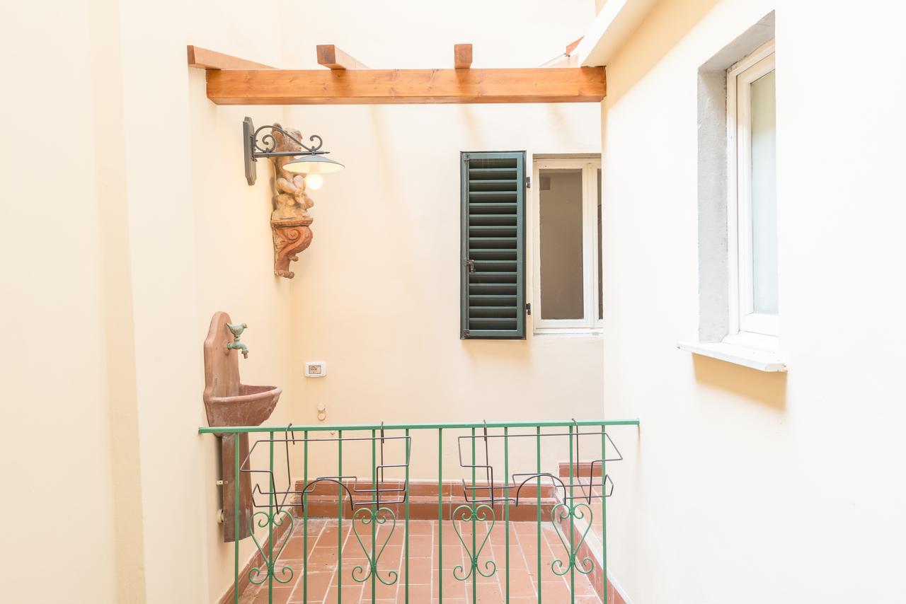 Pitti Place Florence Exterior photo